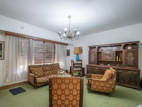 Casa 4 ambientes con 3 baños