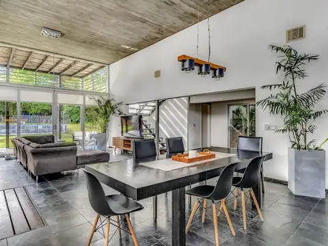 Casa en Venta de 5 dormitorios