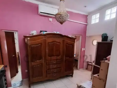 Calle 45 e/ 136 y 137 - PH tipo Casa en Venta de 2 dormitorios - La Plata