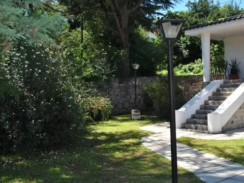 Casa en venta Río Ceballos APTA CREDITO.