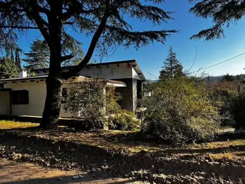 Casa en venta Río Ceballos APTA CREDITO.
