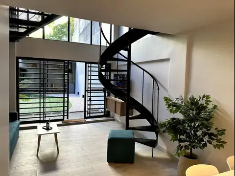 Depto Tipo Casa 2 ambientes con 1 baño