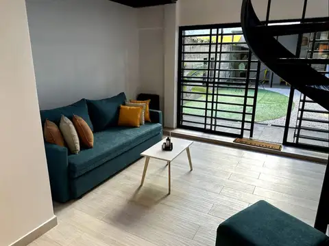 Depto Tipo Casa en Venta de 2 ambientes