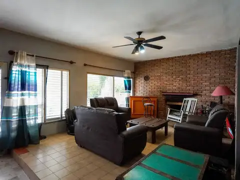 Venta Casa en Lagomar Sur con Piscina