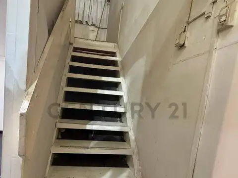 Local en Alquiler en City Bell, $ 750.000