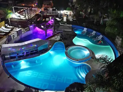 Hotel en Venta en Villa Carlos Paz, USD 2.500.000