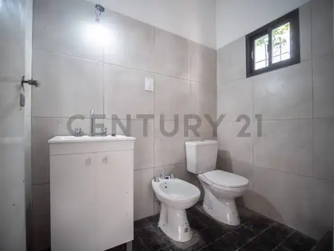 CALLE 447 E/ 24 Y CAMINO GRAL BELGRANO | VENTA CASA QUINTA CITY BELL