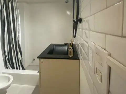 Depto Tipo Casa en Alquiler 28 años