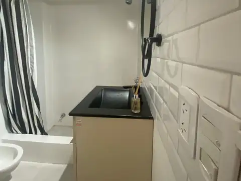 Depto Tipo Casa 2 ambientes con 1 baño