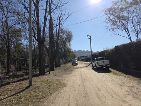 Las Acacias 100