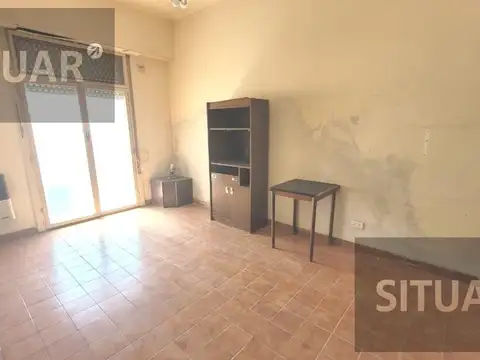 Venta departamento a refaccionar 2 dos ambientes en Constitución
