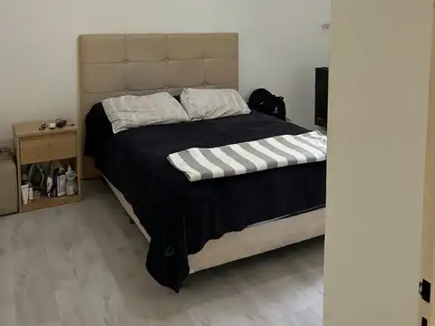 Admirable Chalet de 4 Ambientes en Excelente Ubicacion de Temperley