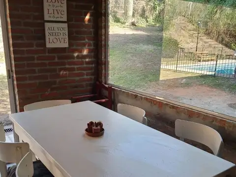 Casa 5 ambientes con 3 baños
