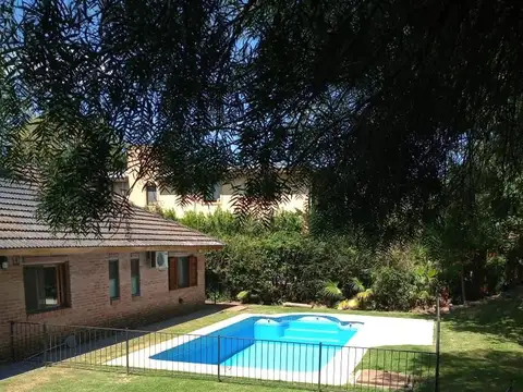 Casa en Venta de 4 dormitorios