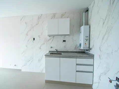 VENTA - Departamento 1 Dormitorio con balcón al frente - Centro, Rosario.