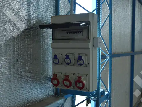Galpon en Alquiler A Estrenar