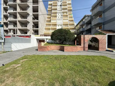 AV. COSTANERA al 2200