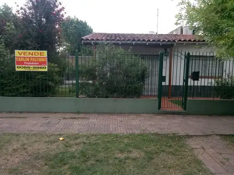 CHALET 3 AMBIENTES EN LLAVALLOL