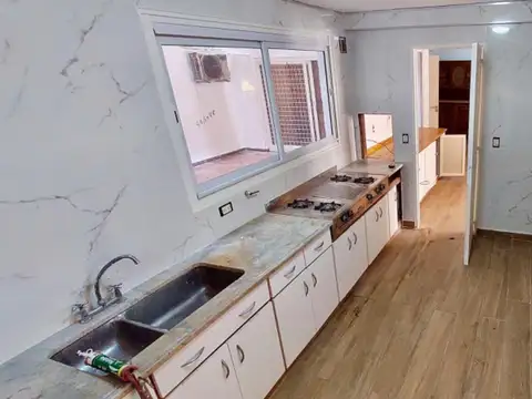 Departamento en Venta de 6 ambientes