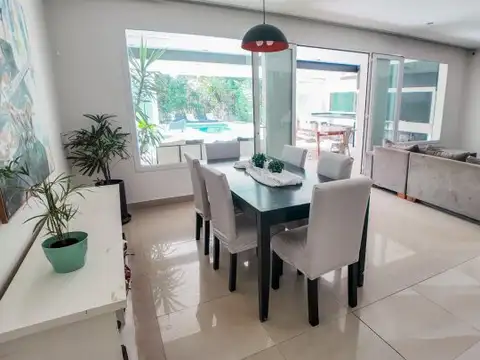 VENTA CASA - CLUB DE CAMPO PUEYRREDON PILAR