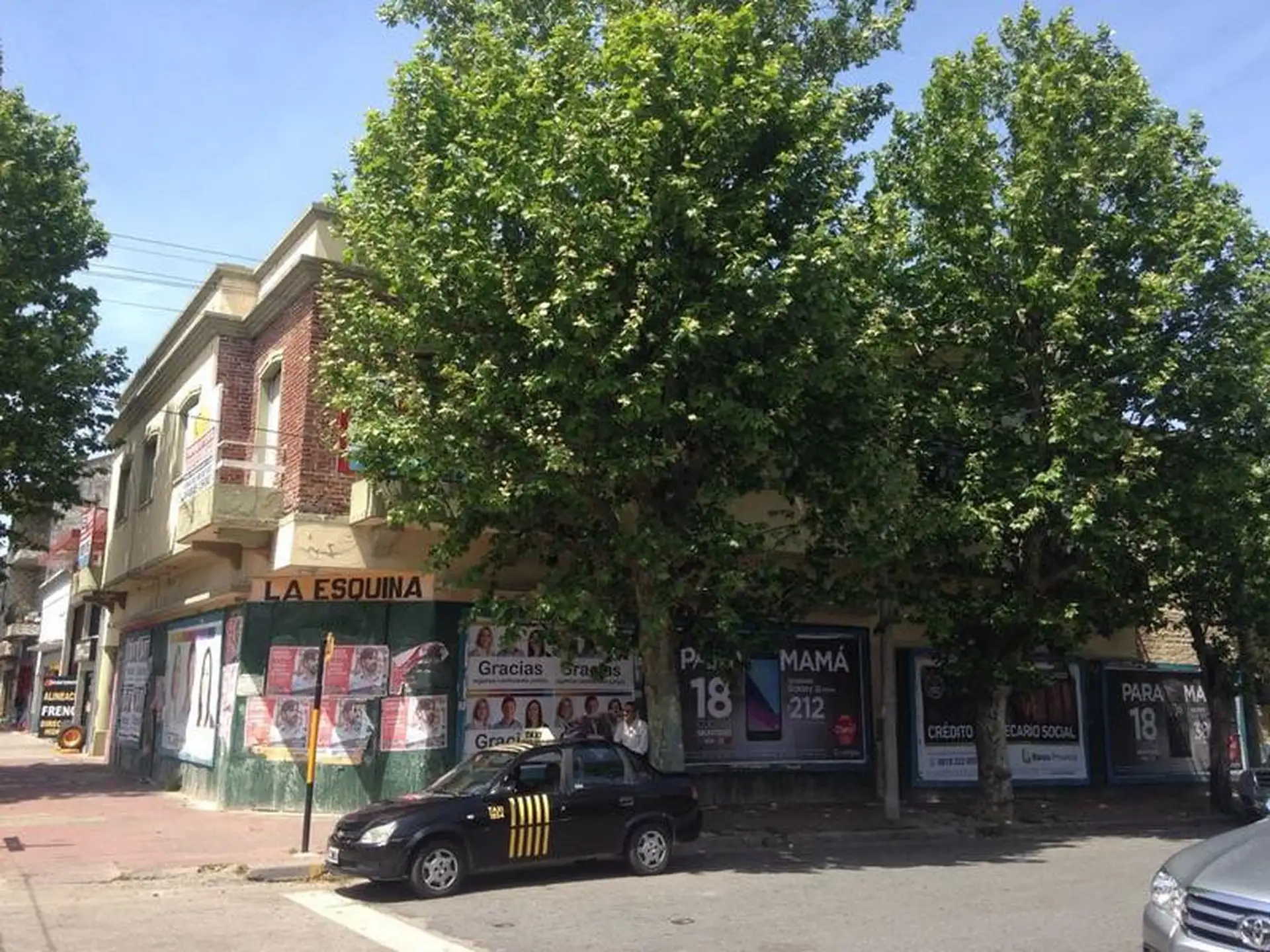 Lote de 750 m² sobre Avenida Luro esquina Francia