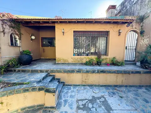 Casa con Jardin a la Venta en San Fernando - OPORTUNIDAD