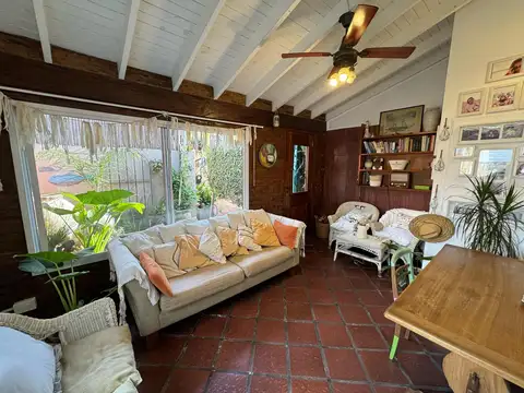 PH en venta en la entrada de Escobar