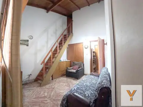 Depto Tipo Casa en Venta de 4 ambientes