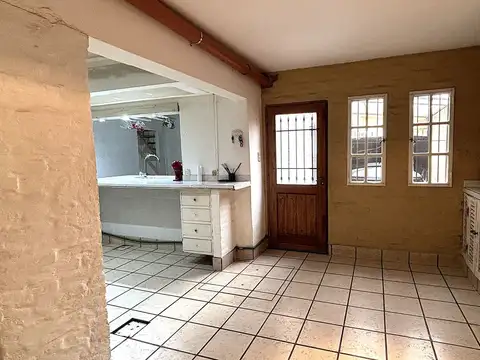 Depto Tipo Casa 4 ambientes con 1 baño