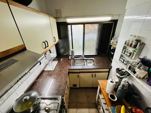 Departamento 4 ambientes con 2 baños