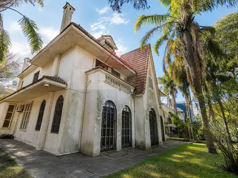 Casa en Venta de 8 dormitorios