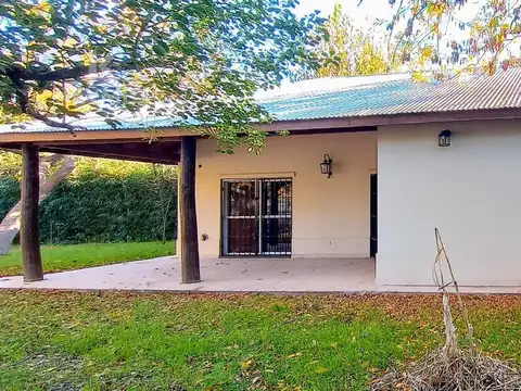 Casa 3 ambientes con 1 baño