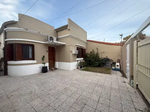 Depto Tipo Casa en Venta de 2 dormitorios