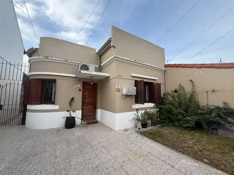 VENTA PH BANFIELD - REFACCIONADO IMPECABLE