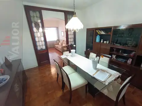 Depto Tipo Casa en Venta con 1 cocheras