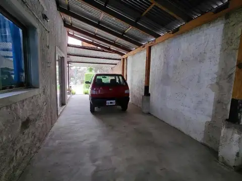 Casa 2 ambientes con 1 baño