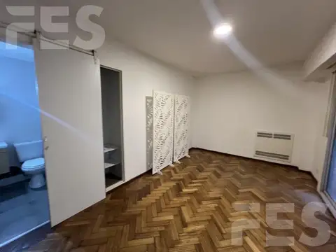 Venta Monoambiente Retiro Arenales 1200