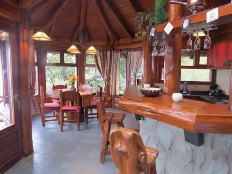 Casa en Alquiler Temporal con 1 cochera