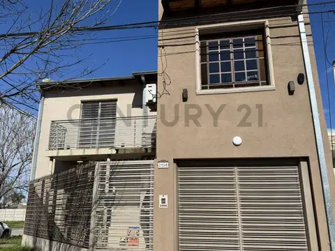 Casa 4 ambientes con 2 baños