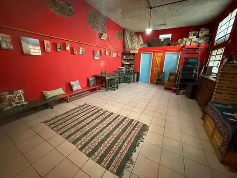 Casa en Venta con 5 cocheras
