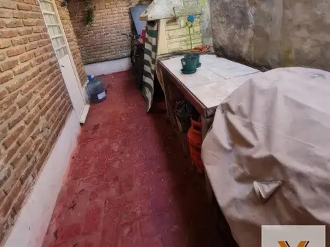 Casa 4 ambientes con 1 baño