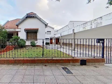 Casa lote propio con doble vivienda,jardín quincho