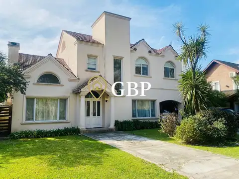 Casa en venta en Ezeiza en Barrio La Deseada