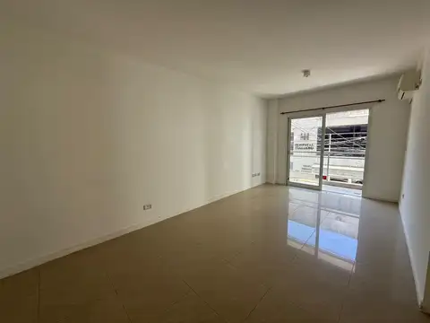 Departamento en Venta en Olivos, USD 149.000