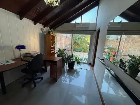 Casa en Venta en Bernal Oeste, USD 115.000