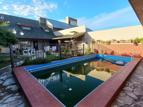 Carabelas al 1300, Jose C Paz