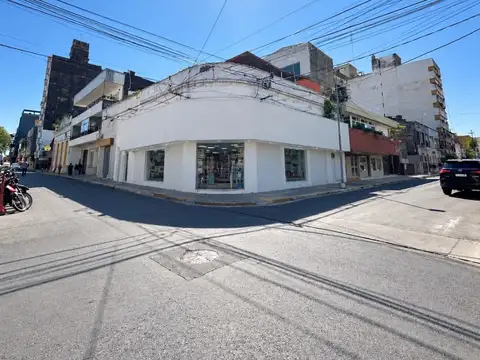 Locales - a la calle - corrientes