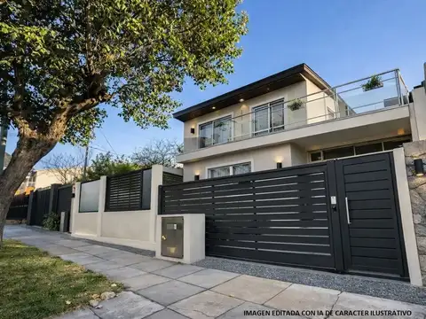 VENTA CASA 4AMB | MULTIFAMILIAR | JARDIN | COCHERA