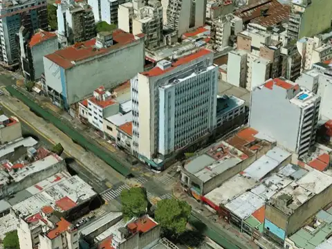 Edificio de oficinas en venta Av. Rivadavia 7300