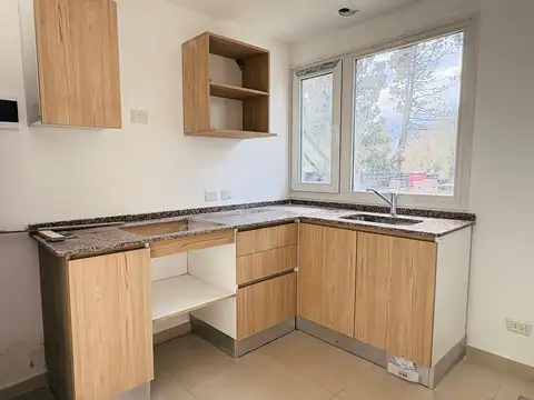 Departamento con jardín apto turismo bariloche.